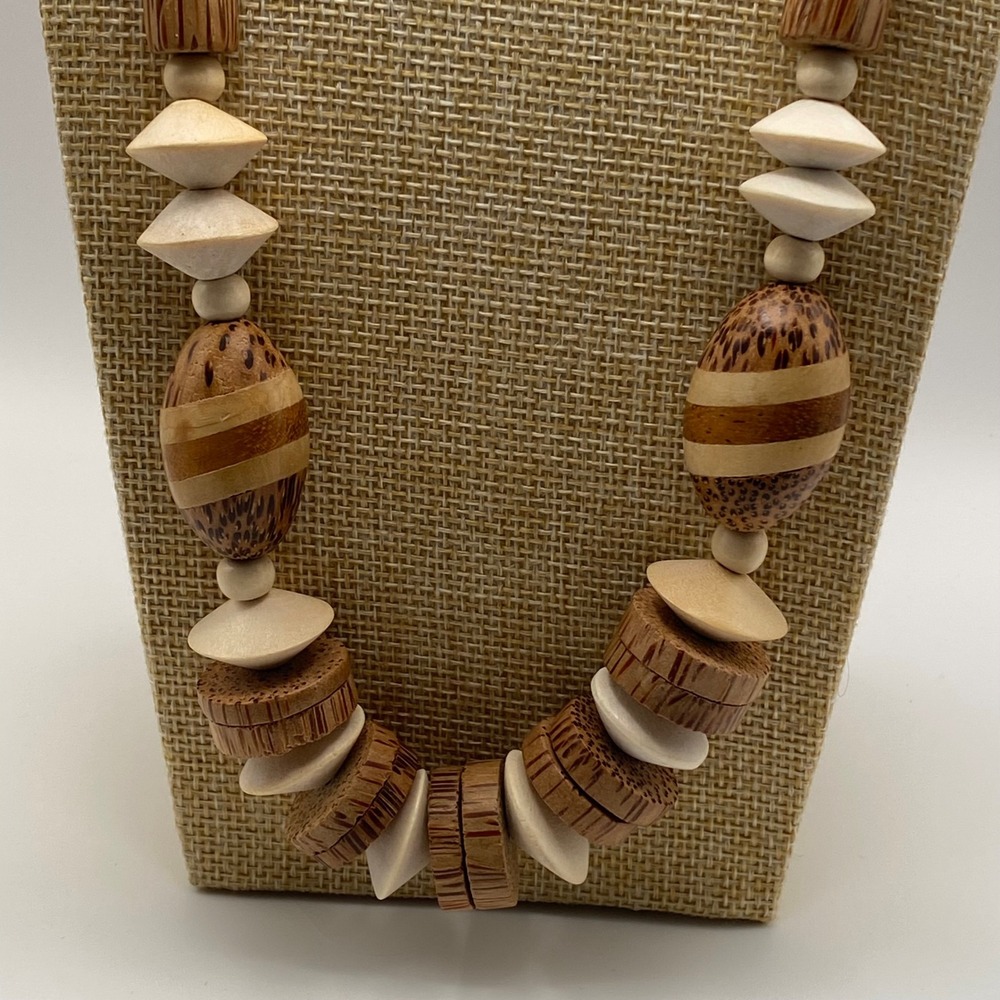 Vintage Necklace Multi Colored Wood Boho Brown Cream Statement Chunky 26.5 Inch